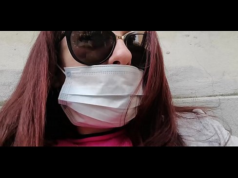 ❤️ Nicoletta se maščuje svojemu sosedu in mu urinira v garažo (Posebna italijanska karantena Covid19) ️❌ Super seks na sl.vegasservice.ru ❌❤