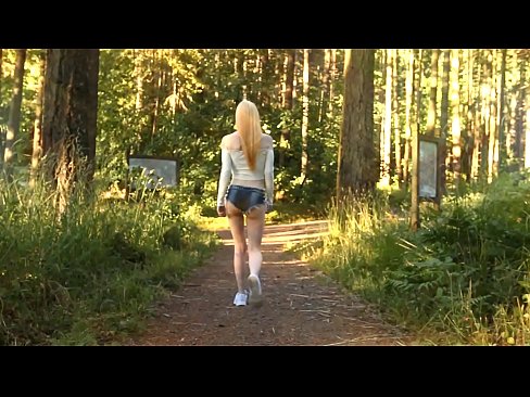 ❤️ Lepa ženska se premika počasi, ne goli video ️❌ Super seks na sl.vegasservice.ru ❌❤